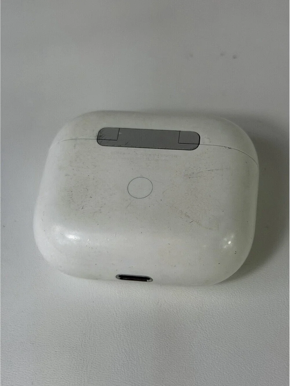 Genuine Apple Airpods Pro 1st Generation Charging Case ONLY A2190 Lightning